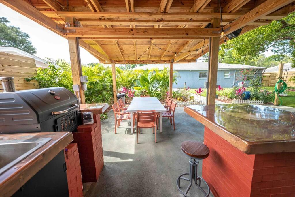 Holiday home Beautiful House, Walking Distance To Stadium *