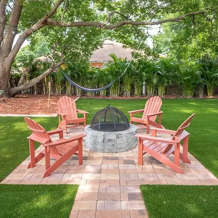 Beautiful House, Walking Distance To Stadium Tampa Exterior photo