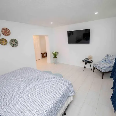 Beautiful House, Walking Distance To Stadium Tampa Exterior photo