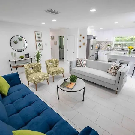 Beautiful House, Walking Distance To Stadium Tampa Exterior photo